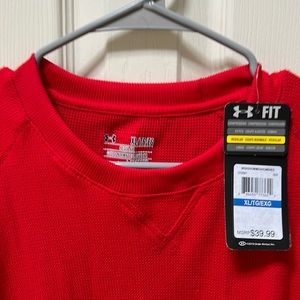 Brand new Under Amour men’s thermal long sleeve